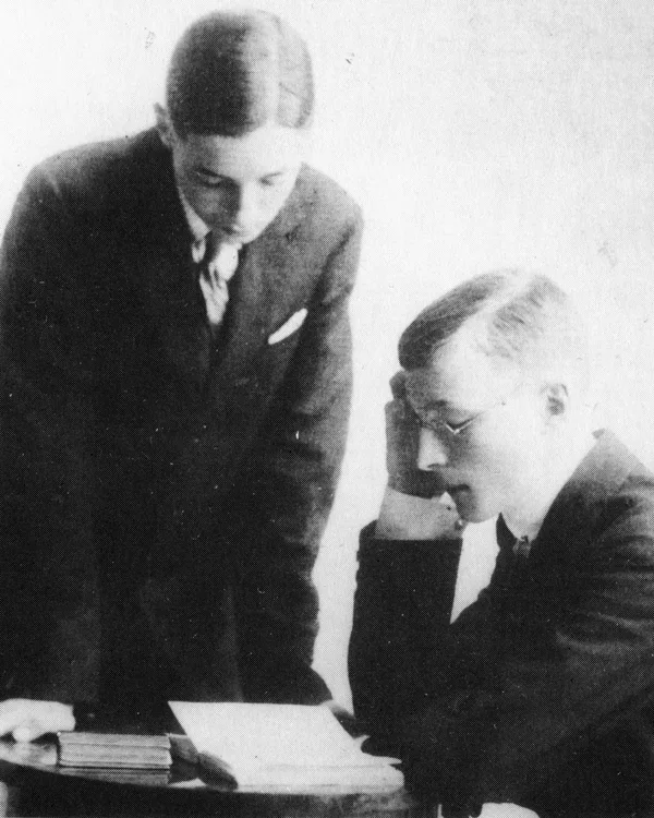 Vladimir and Sergey Nabokov in 1916